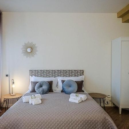 Verona Suites And Rooms Ngoại thất bức ảnh