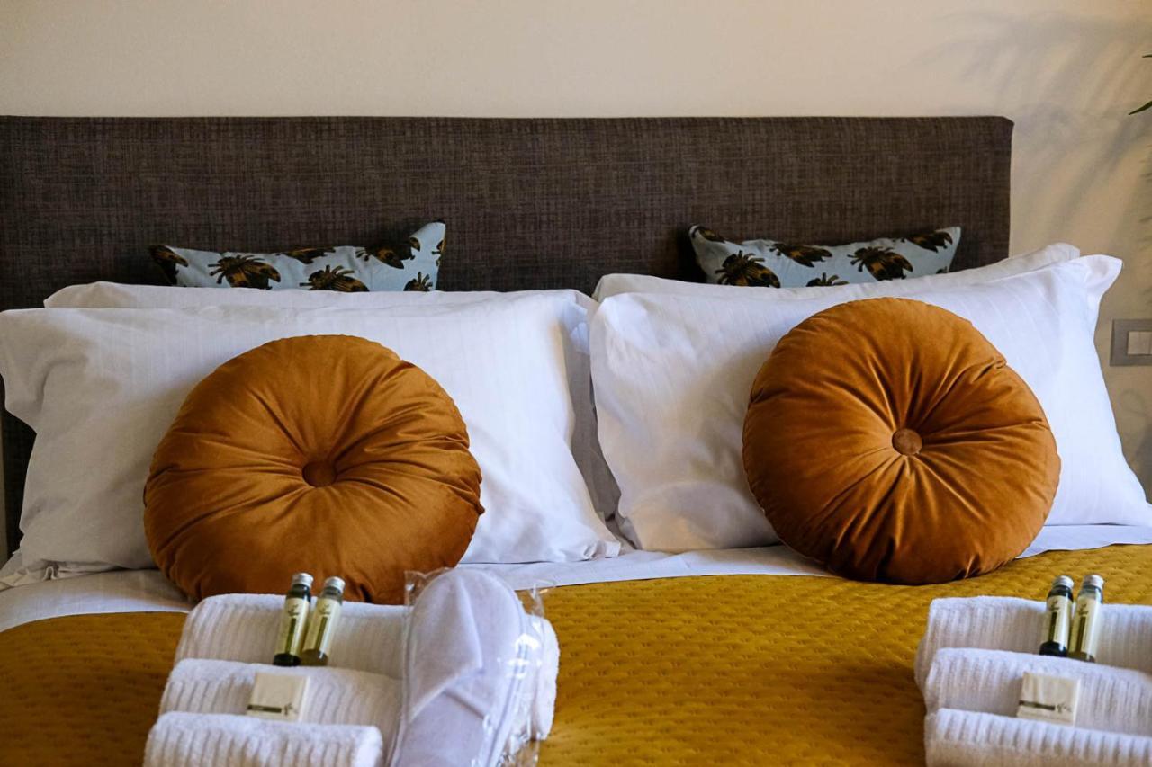 Verona Suites And Rooms Ngoại thất bức ảnh