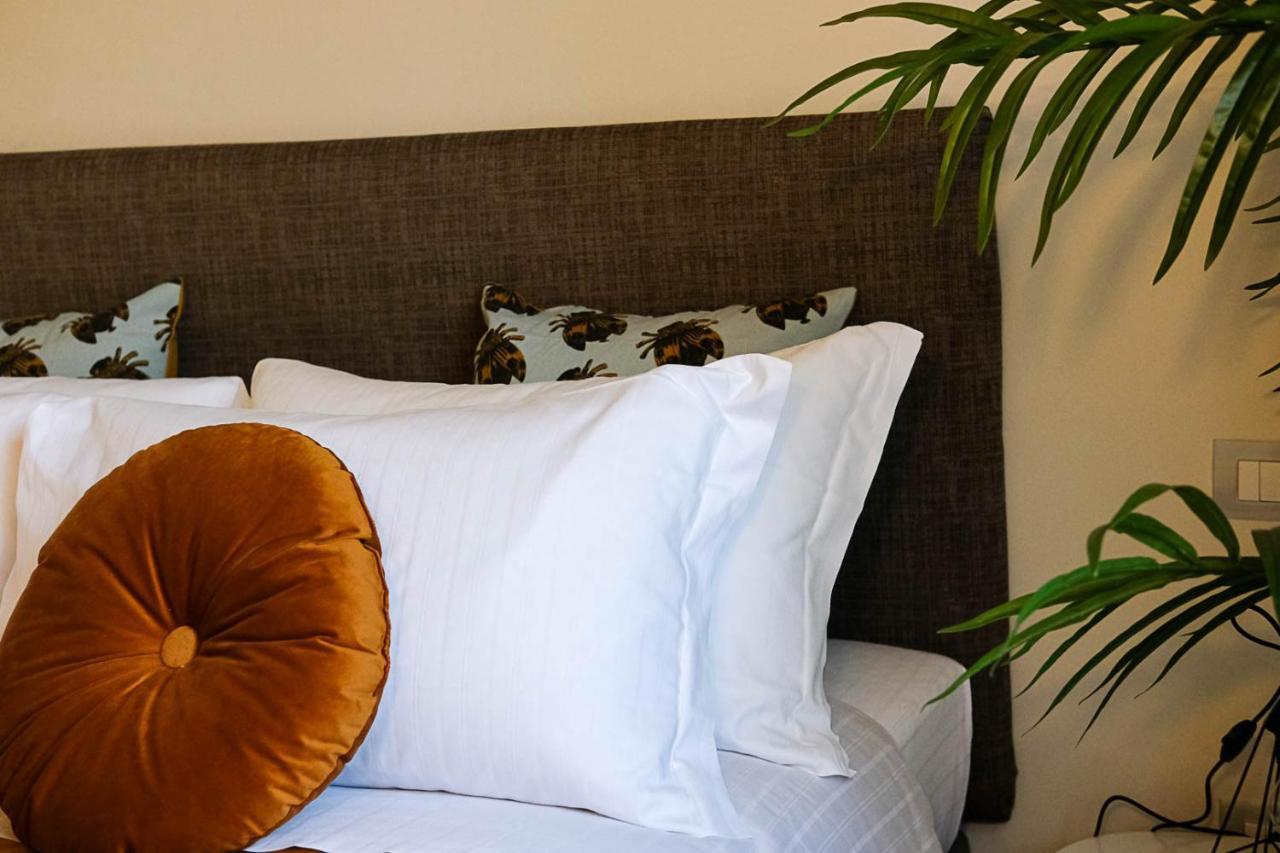 Verona Suites And Rooms Ngoại thất bức ảnh