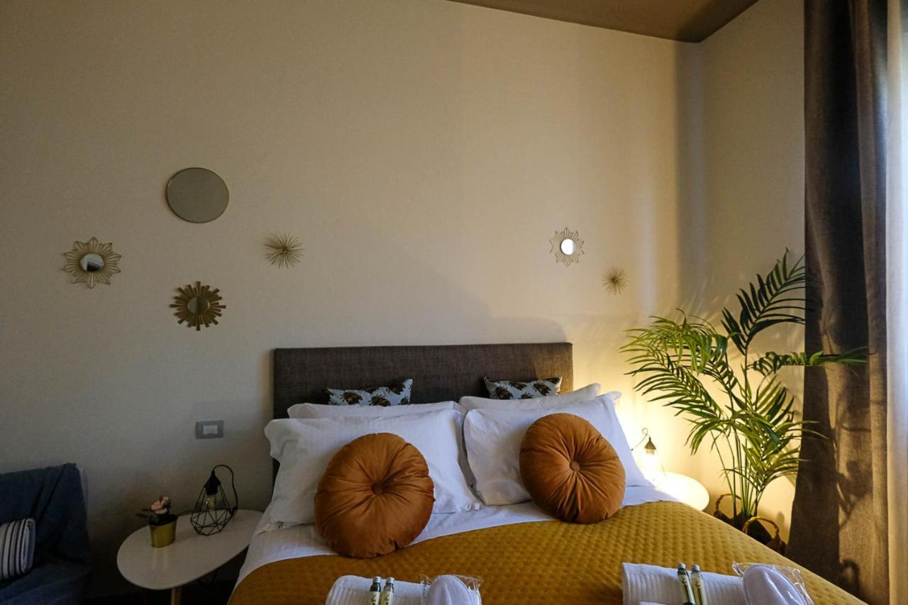 Verona Suites And Rooms Ngoại thất bức ảnh