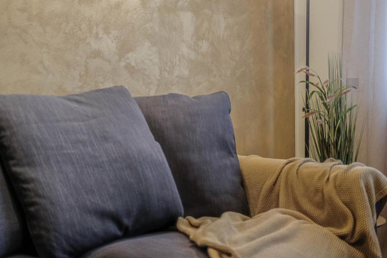 Verona Suites And Rooms Ngoại thất bức ảnh