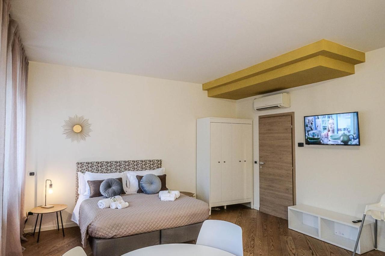 Verona Suites And Rooms Ngoại thất bức ảnh