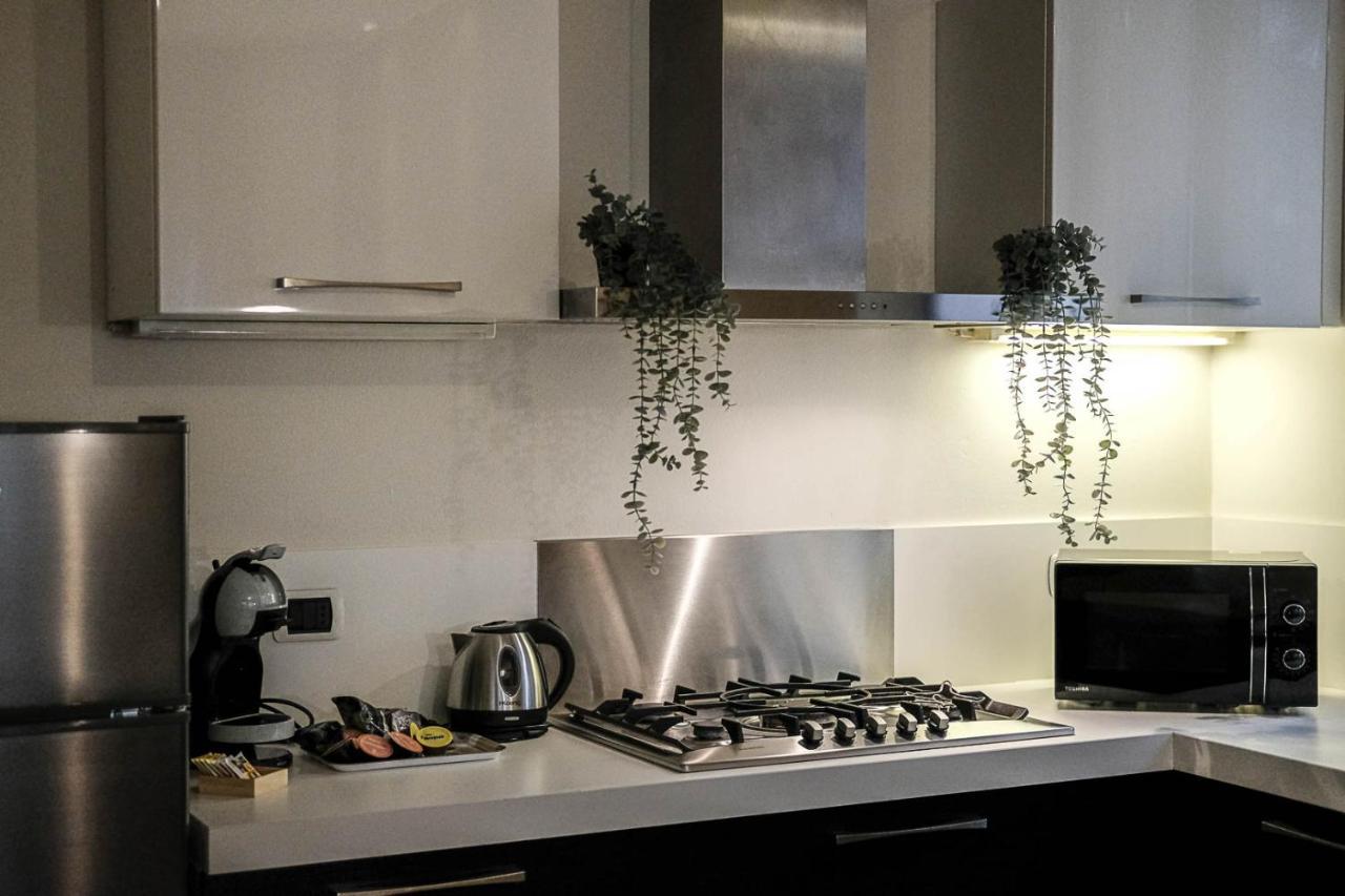 Verona Suites And Rooms Ngoại thất bức ảnh